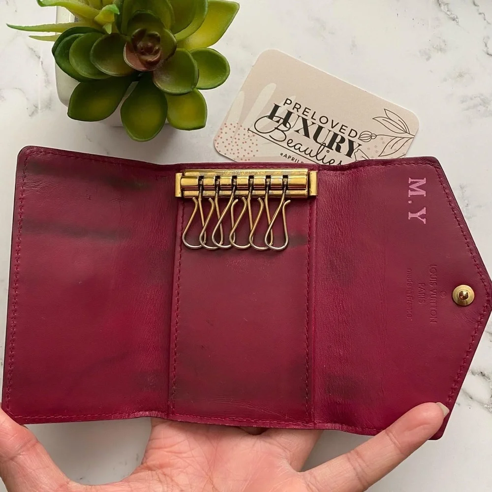 ❌SOLD❌ Louis Vuitton 6 Key Holder - Vernis Leather (Fuchsia/Red?) - Picture 4 of 9